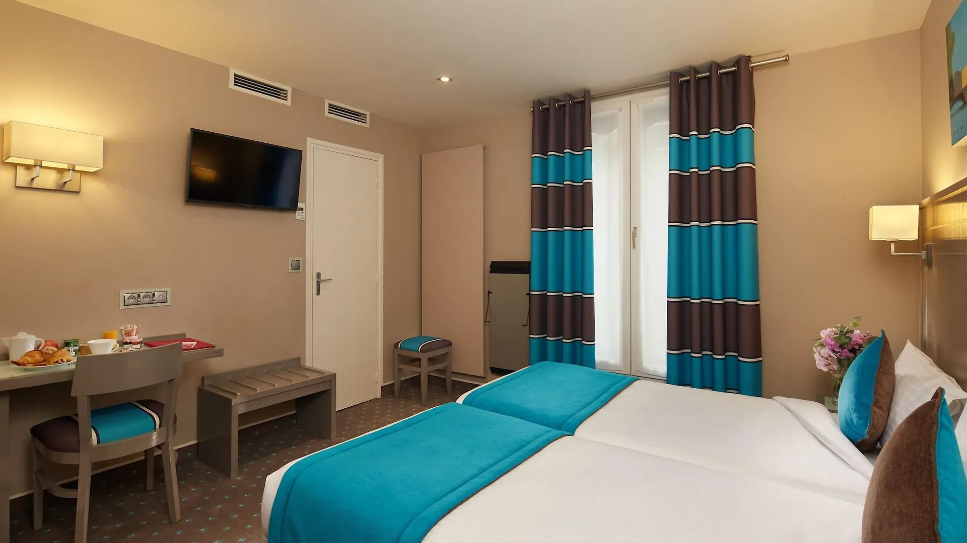 Hotel Beaugrenelle St-charles Tour Eiffel Paris