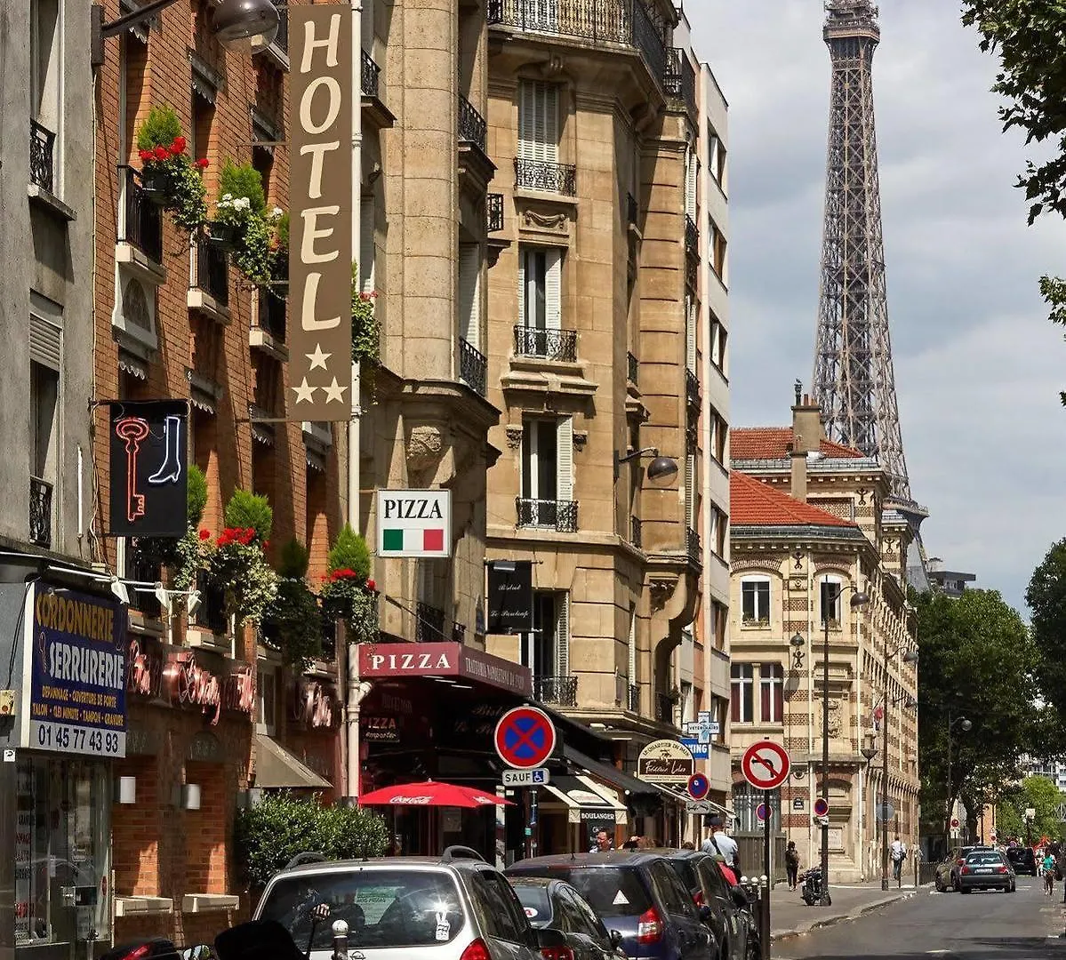 Hotel Beaugrenelle St-charles Tour Eiffel 3*